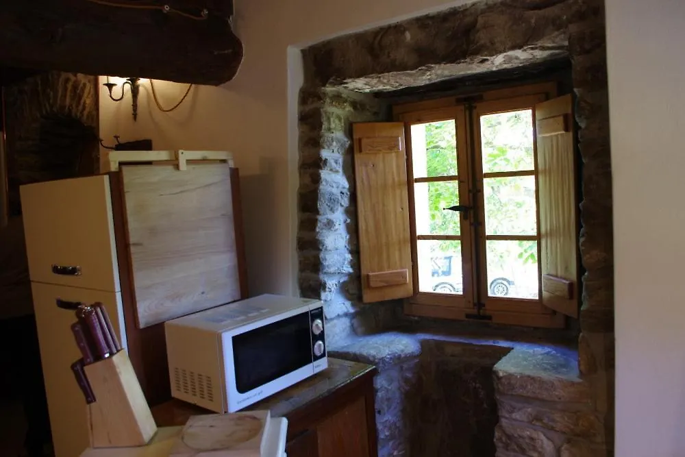Bed and Breakfast Vinco Castel del Rio 0*,