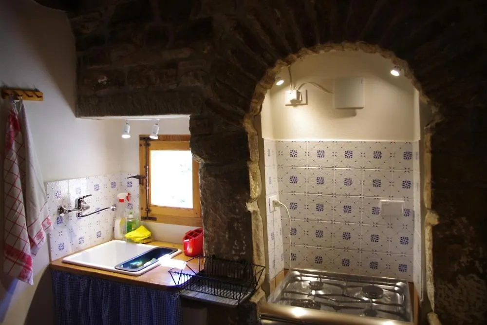 Bed and Breakfast Vinco Castel del Rio Bed & Breakfast