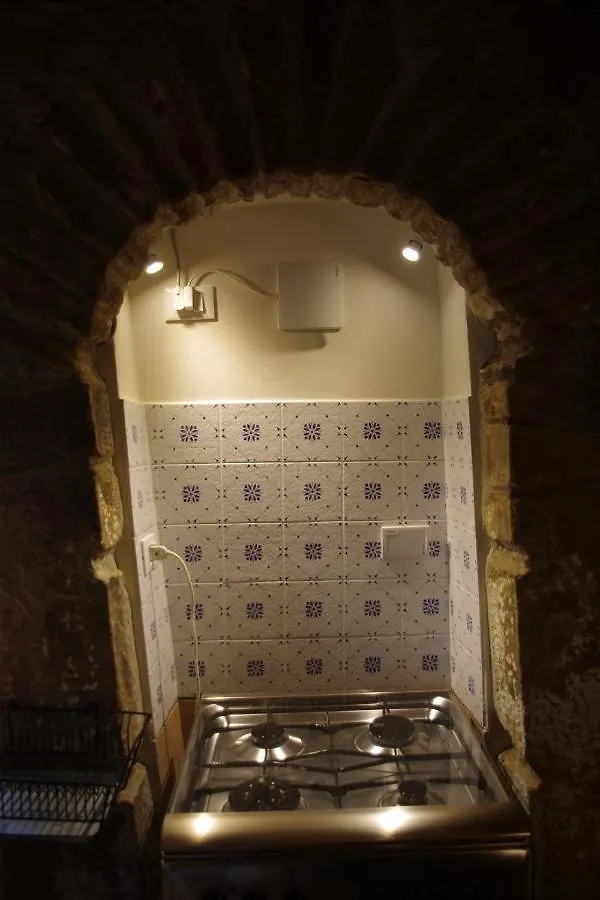 Bed and Breakfast Vinco Castel del Rio 0*,